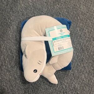 kids pillow & blanket